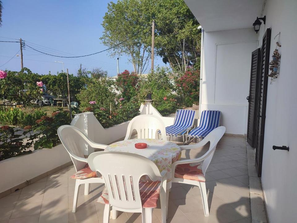 Eftichia Apartment Roda  Bagian luar foto