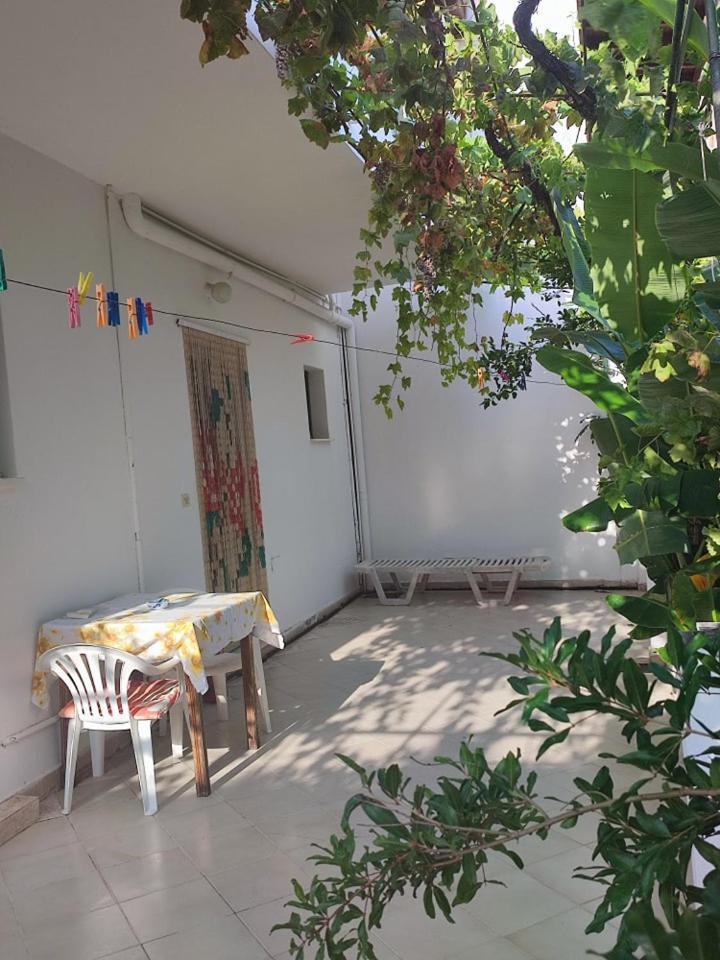 Eftichia Apartment Roda  Bagian luar foto