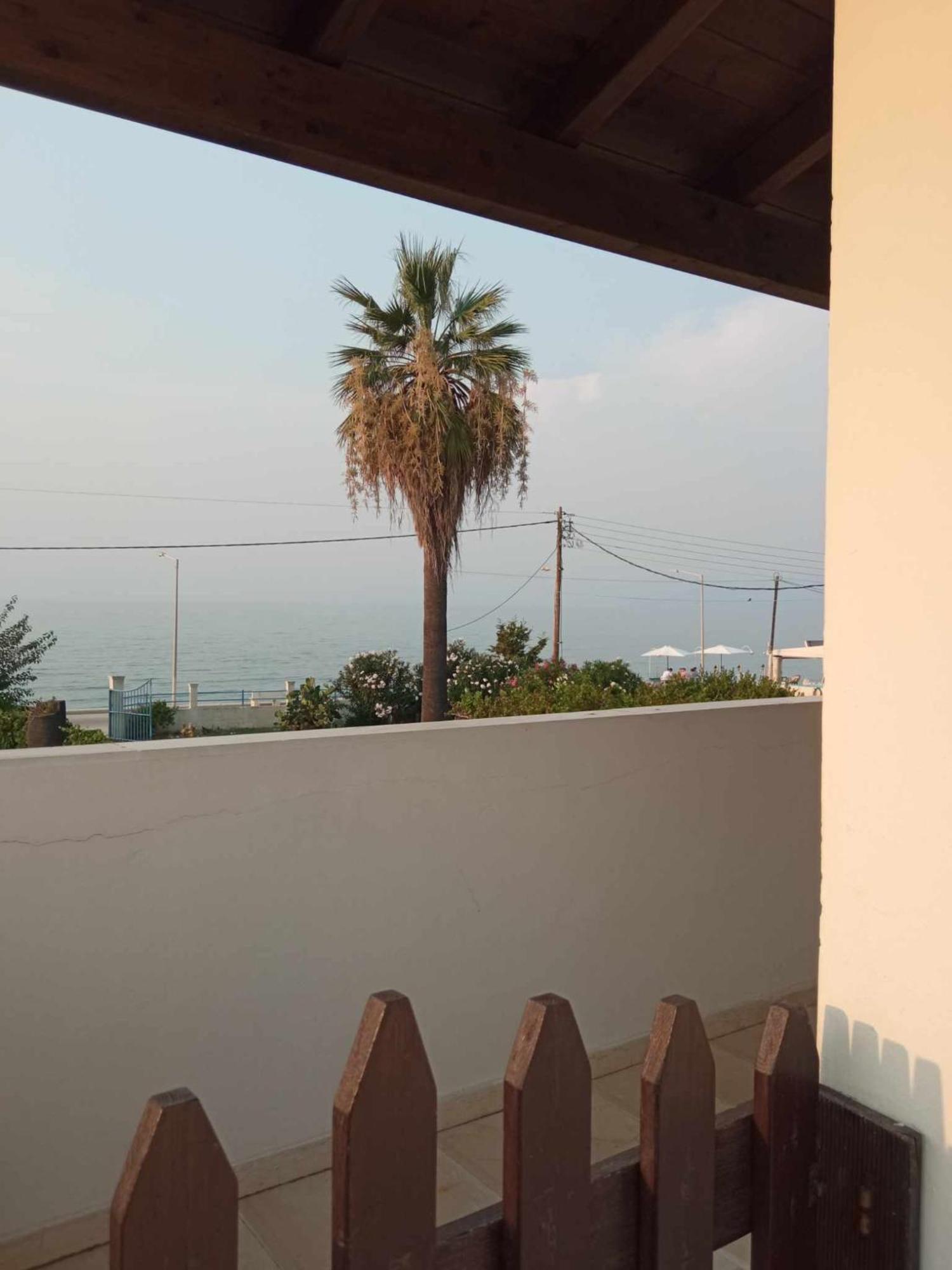 Eftichia Apartment Roda  Bagian luar foto