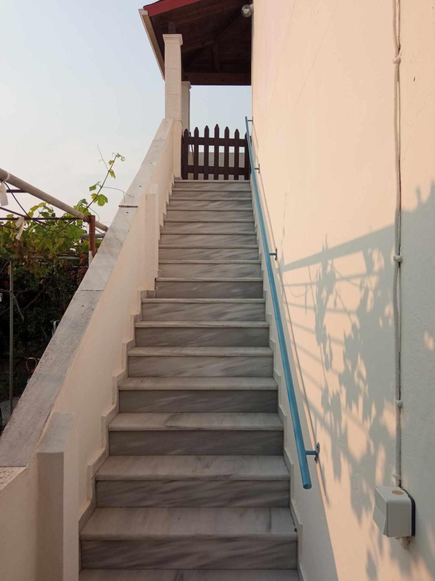 Eftichia Apartment Roda  Bagian luar foto